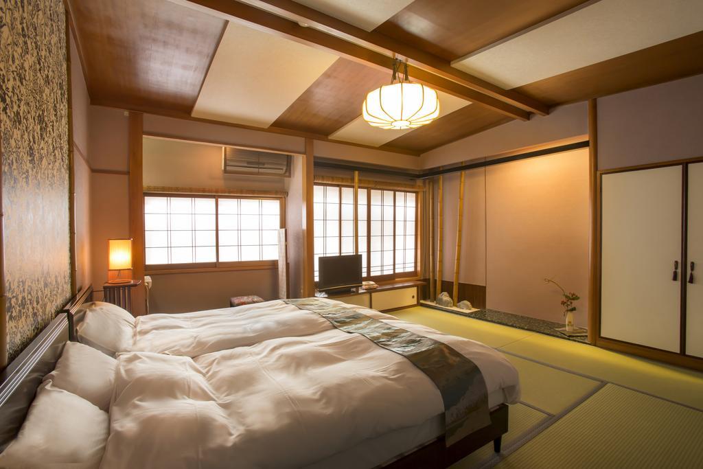 Kinosaki Onsen Hanakouji Saigetsu Toyooka  Exterior photo